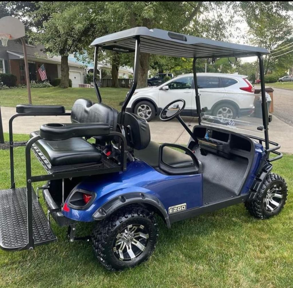 Selling a 2020 like-new condition Ezgo TXT Valor Gas Golf Cart ...